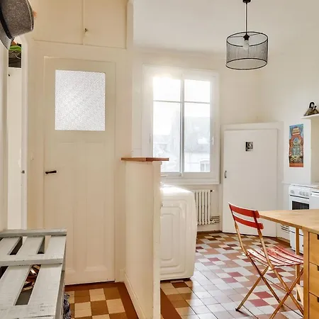 T2 In A Family District Apartment